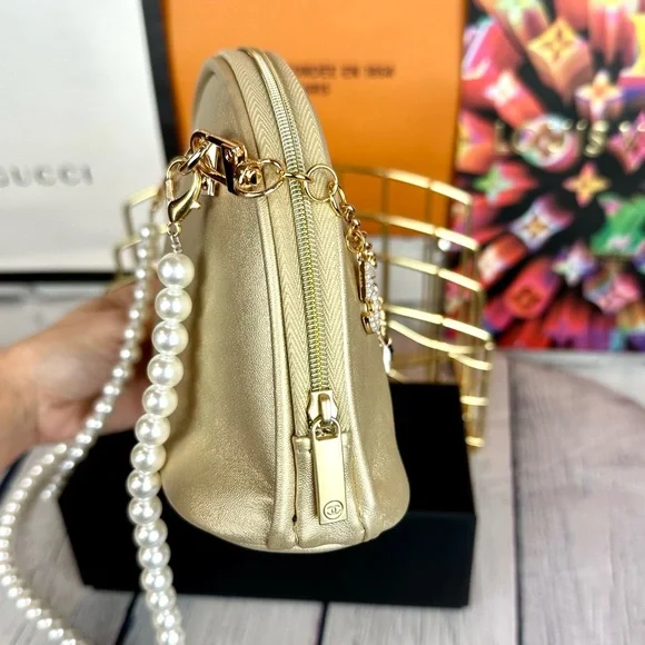 CHANEL gold metallic Crossbody pouch with bag charm and pearl chain - Picture 6 of 16